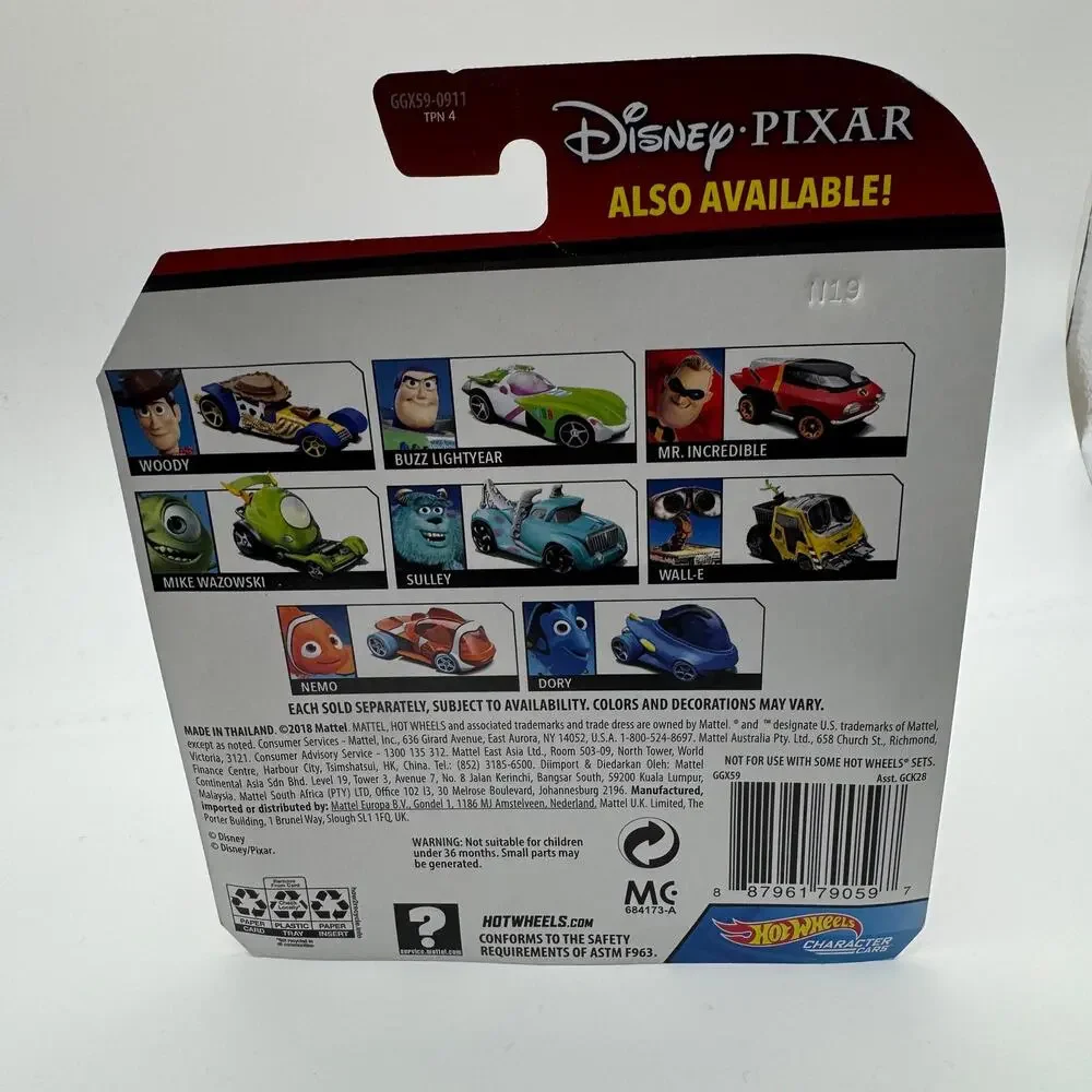 Hot Wheels Wall-E Disney Pixar Character Cars Diecast Vehicle NIP Sealed GCK28